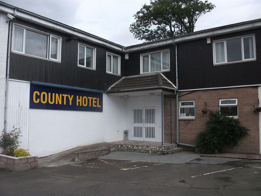 County 4*